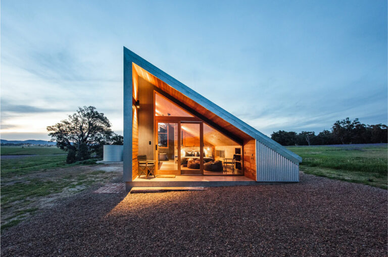 Wonderful Tiny House in the Countryside
