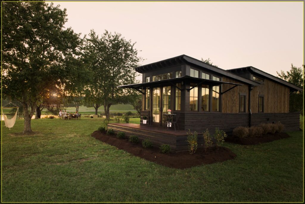 Discover the Charm of a 452 sqft Tiny House