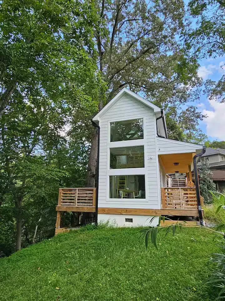 Experience tiny house living in Chapel Hill, North Carolina