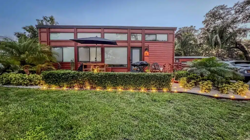 Escape Traveller XLS Tiny Home – Tampa Bay