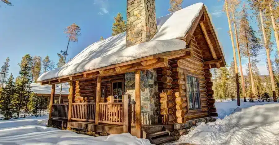 Cozy Colorado Cabin at Devil’s Thumb Ranch — A Quiet Mountain Escape